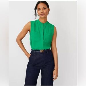 💛Ann Taylor Vibrant Green Sleeveless Blouse